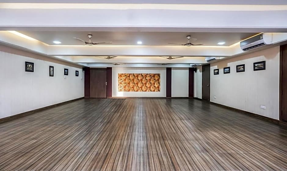 Shri Vitthal Mangalam - Hotel in Satara