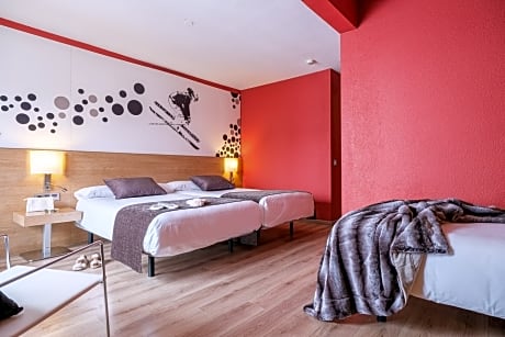 JUNIOR SUITE 2 ADULTS + 1 CHILD