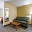 Econo Lodge Inn & Suites Fairview Heights - St. Louis