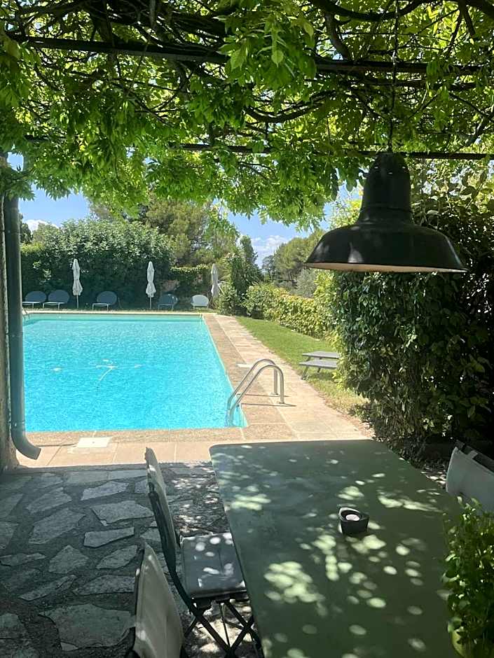 Agréable maison de 65 m2 avec grande piscine