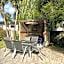 Castaway Holiday Apartments