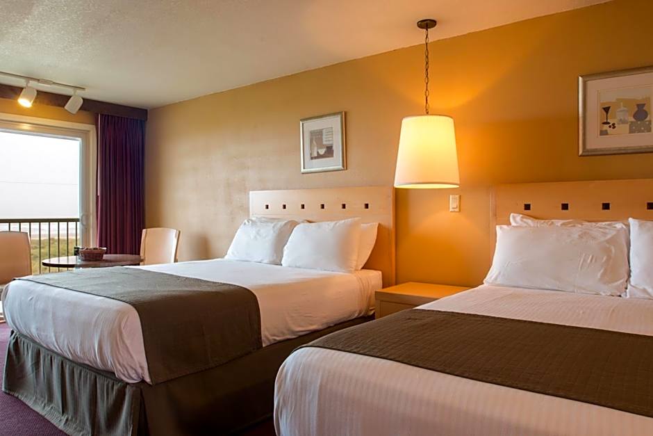 Hi Tide Oceanfront Inn