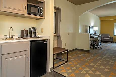 Standard Queen Room with Two Queen Beds