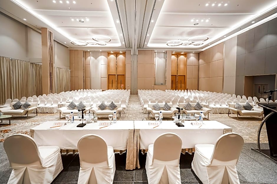 Harris Hotel Batam Center