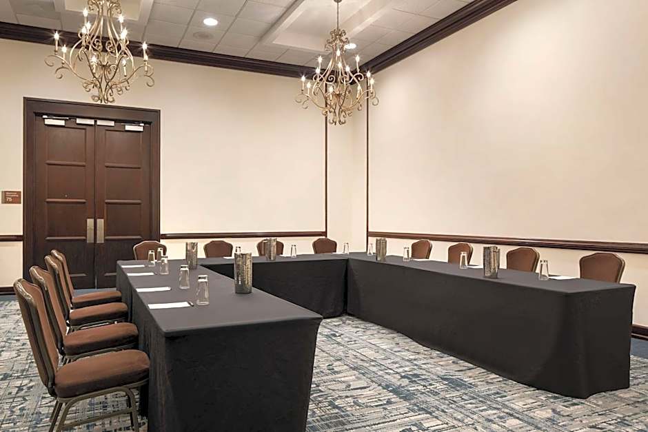 Embassy Suites by Hilton New Orleans