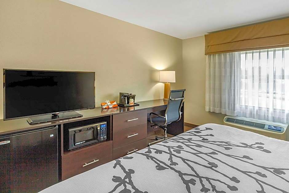 Sleep Inn & Suites Lincoln University Area