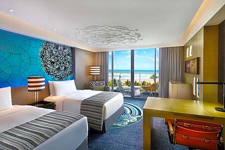 Fabulous Room, 2 Double, Seafront, Balcony