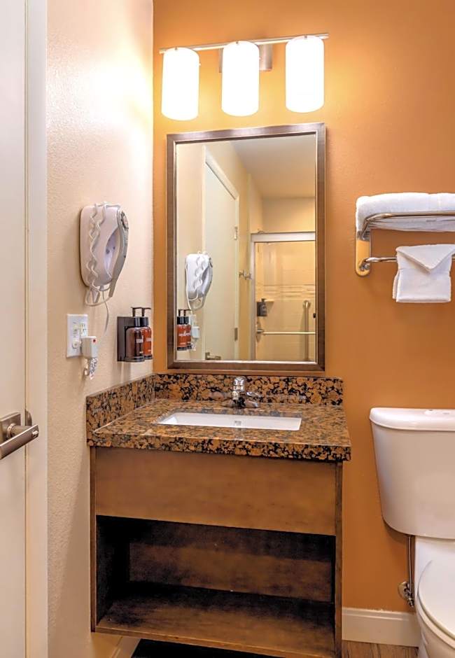 Boulder University Inn