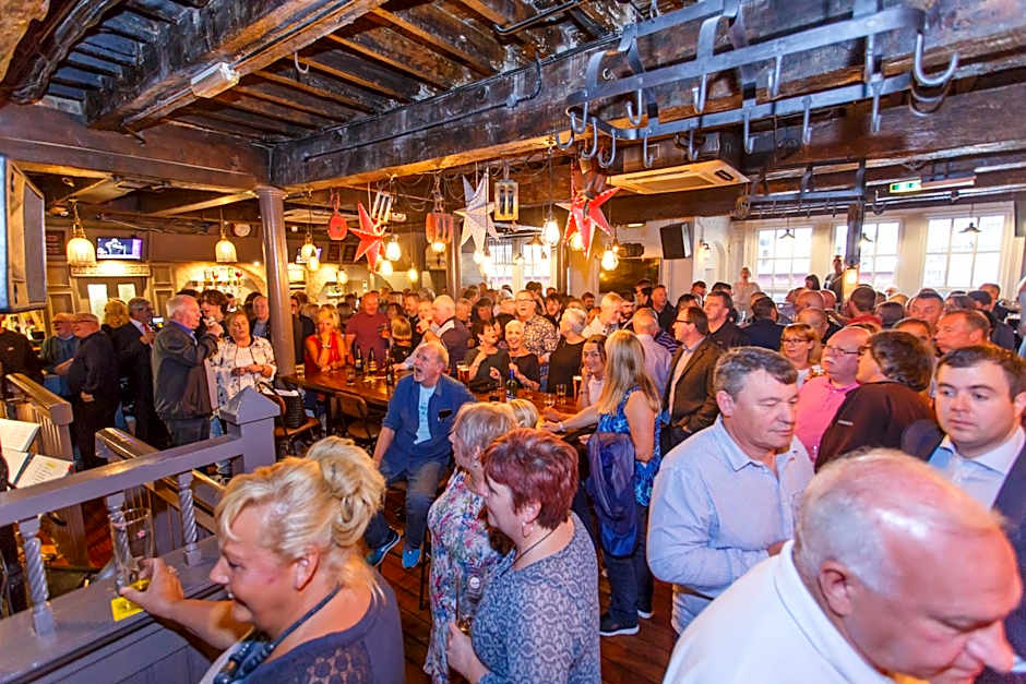 Fenwick Sunrise Hotel