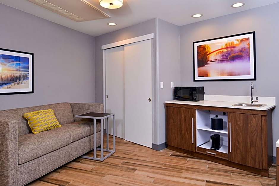 Hampton Inn By Hilton And Suites Boise/Spectrum