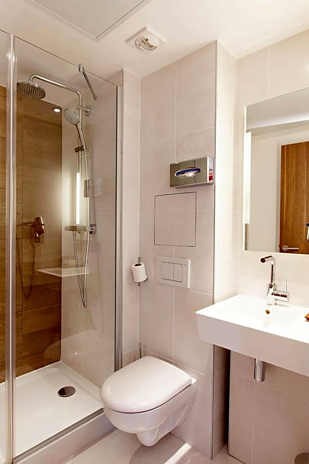 Best Western Plus 61 Paris Nation Hotel