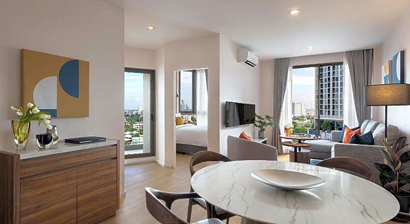 Oakwood Suites Tiwanon Bangkok