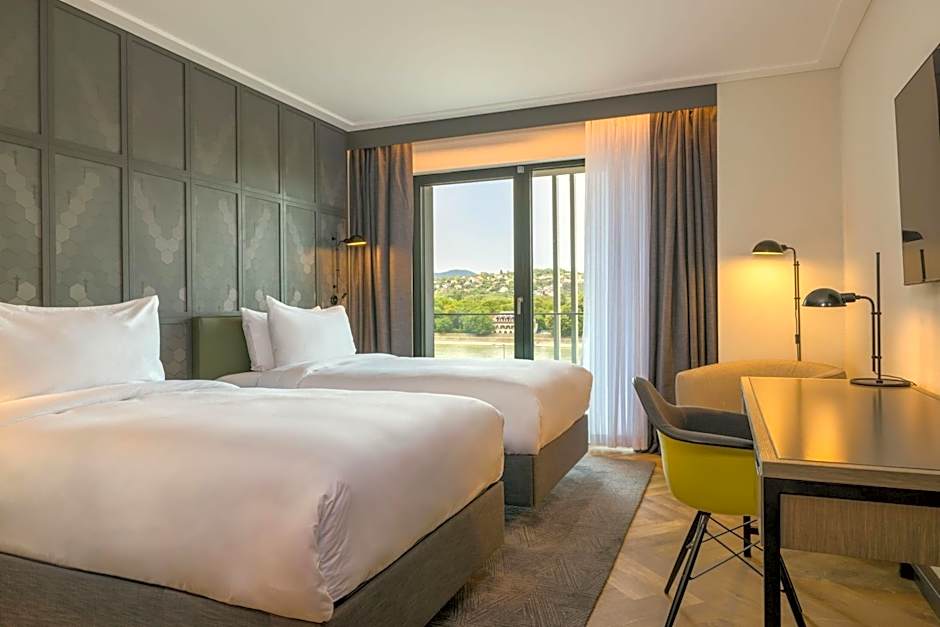 Four Points by Sheraton Budapest Danube