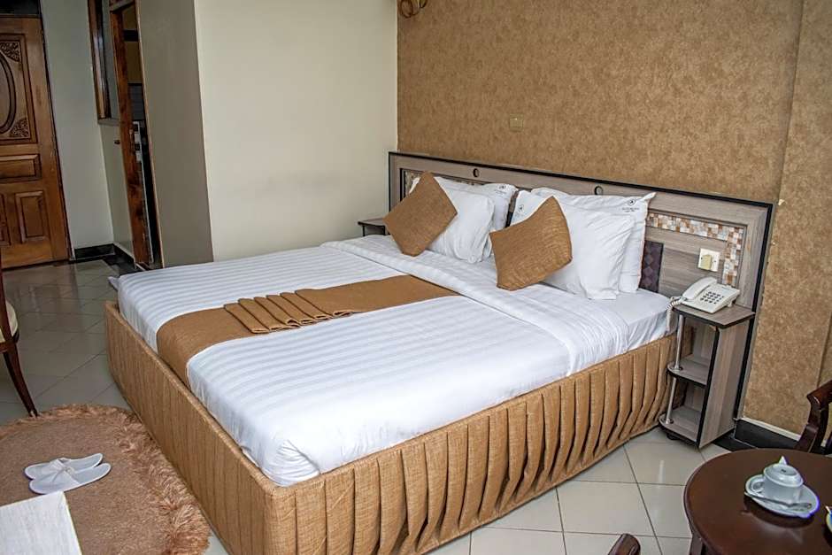 Astorian Grand Hotel