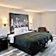 Super 8 By Wyndham Atlanta/Hartsfield Jackson Airport