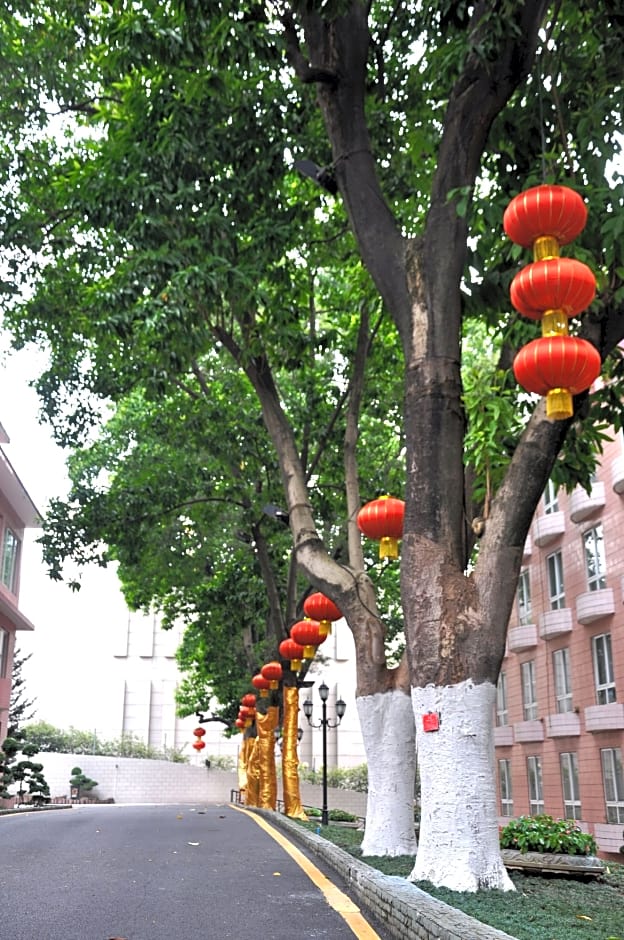 King Garden Hotel