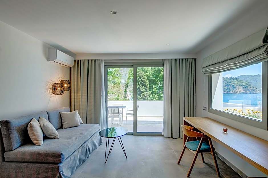 Alboro seaside suites