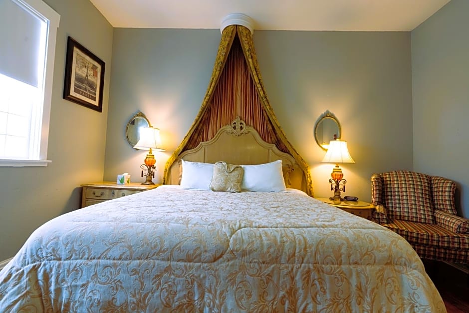 Oak Park Inn