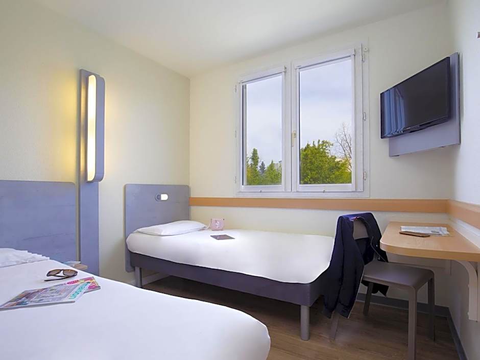 ibis budget Aubagne Paluds Agora