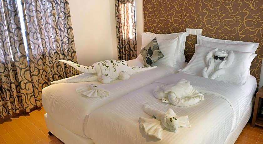 Turquoise Residence by UI