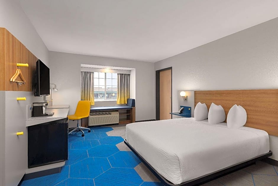 Microtel Inn & Suites By Wyndham Independence