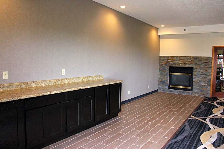 Days Inn by Wyndham Watertown