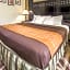 Rodeway Inn Bronx Zoo