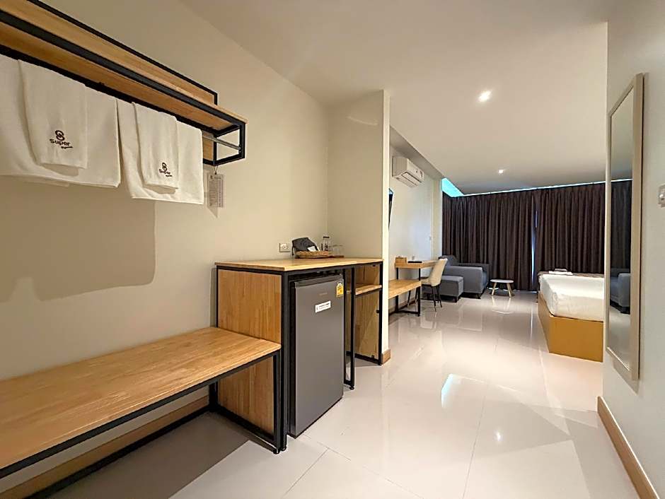 Super Highway Hotel