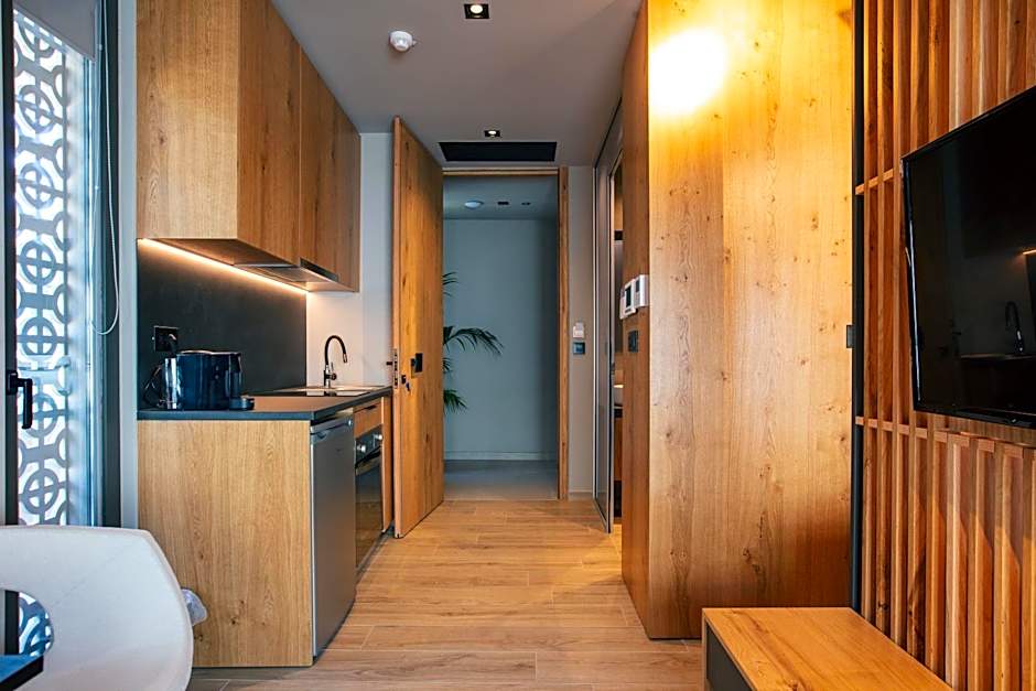 Souda Plaza Collection