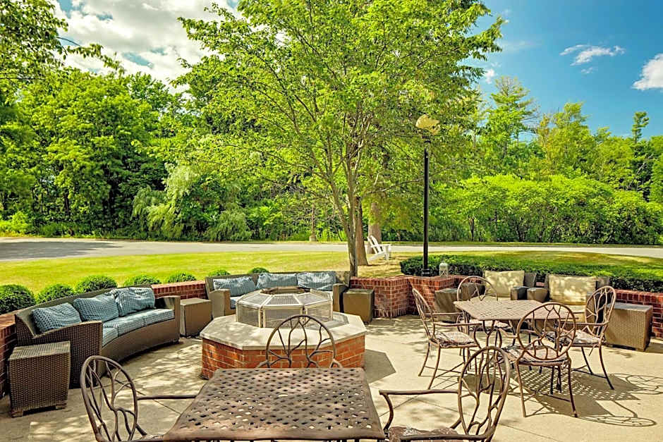 Hilton Garden Inn Albany Airport