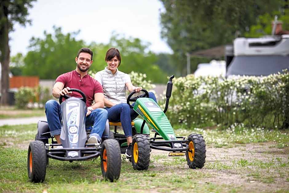 Barack Thermal Hotel and Spa