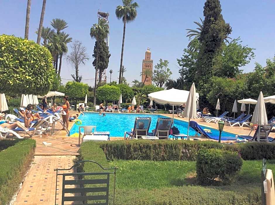 Chems Hotel
