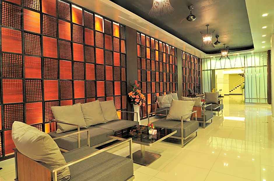 Platinum Hotel and Apartments