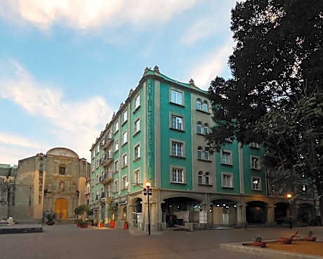 Hotel Marques Del Valle