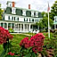 Center Lovell Inn