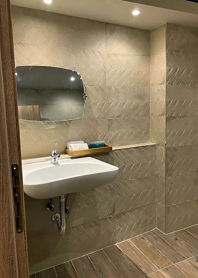 Melofegaro Guesthouse