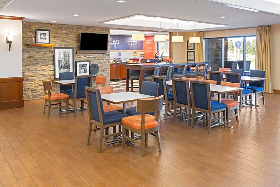 Hampton Inn Frostburg