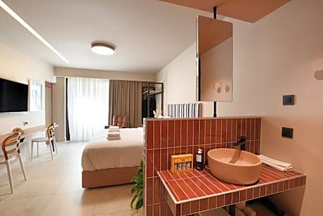 Classic Double / Twin Studio