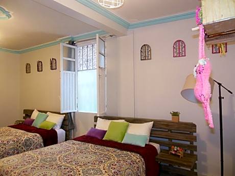 Twin Room with Private Bathroom