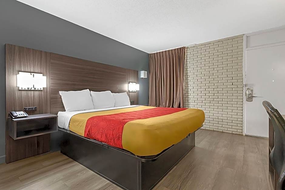 Econo Lodge Creedmoor - Butner