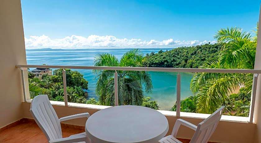 Bahia Principe Grand Cayacoa