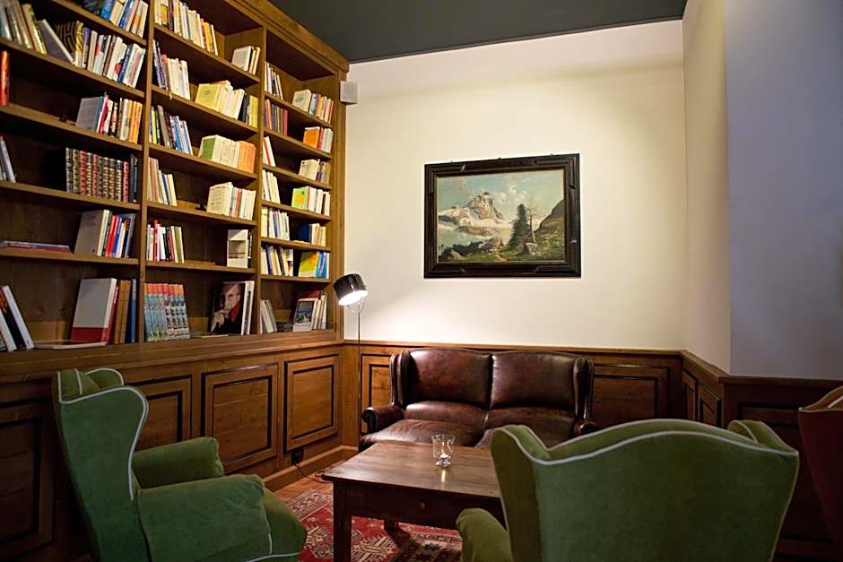 Duca D'Aosta Hotel