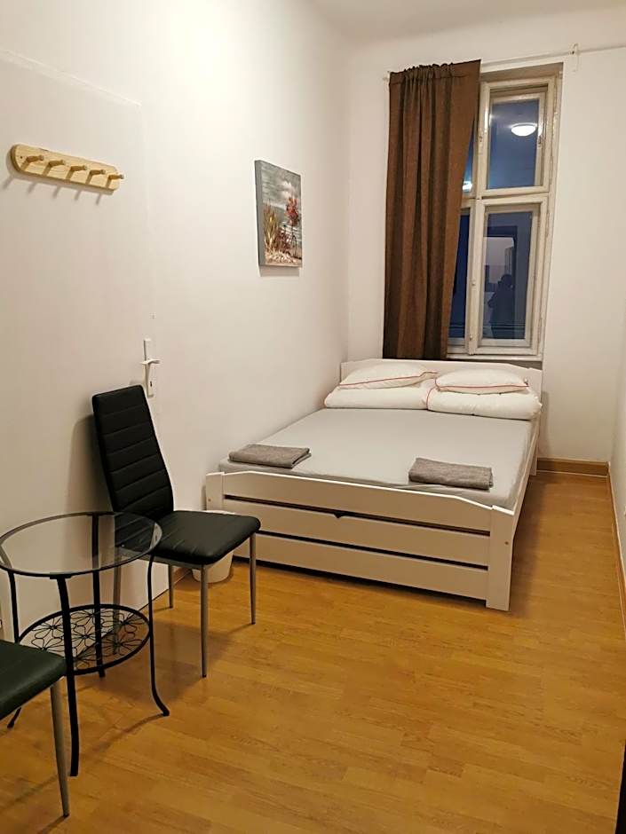7brunnen Hostel Beds & Rooms