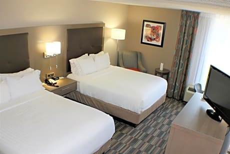 Standard Room with Two Queen Beds