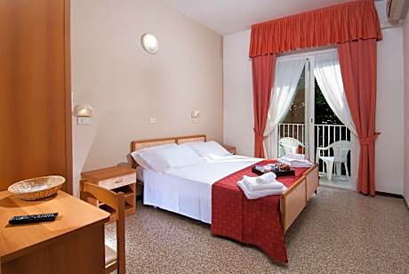 Economy Double or Twin Room