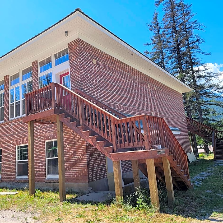 The Colburn Schoolhouse - Geography suite