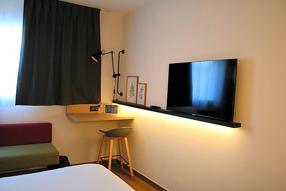 Kyriad Prestige Montpellier Ouest - Croix D'argent