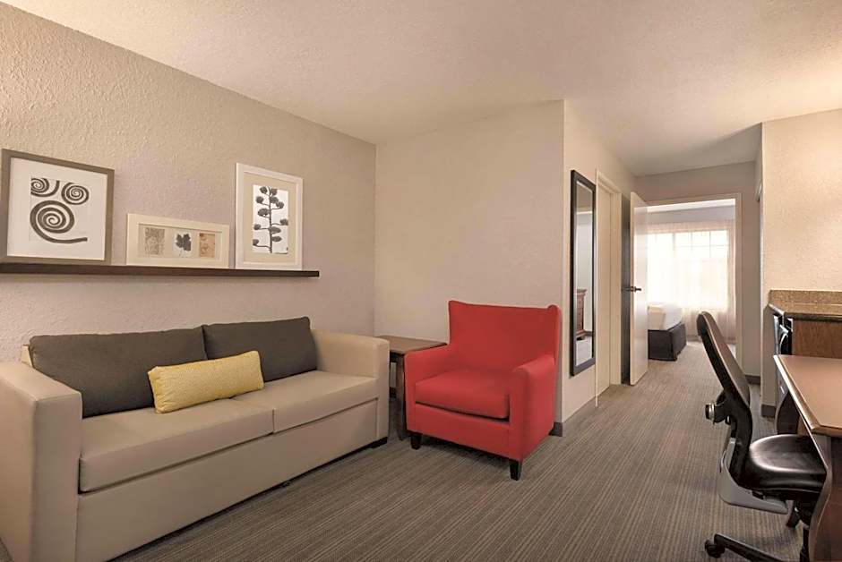 Country Inn & Suites by Radisson, Valparaiso, IN