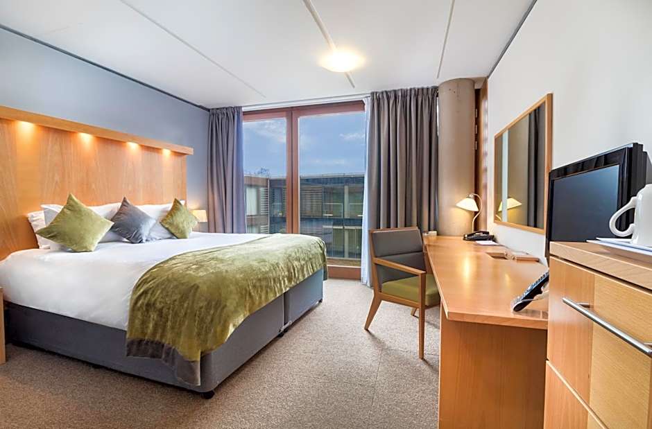 Photo 1 of 5 of Double Room
