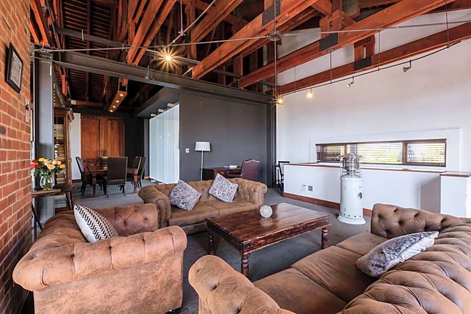 Riboville Boutique Hotel And Restaurant